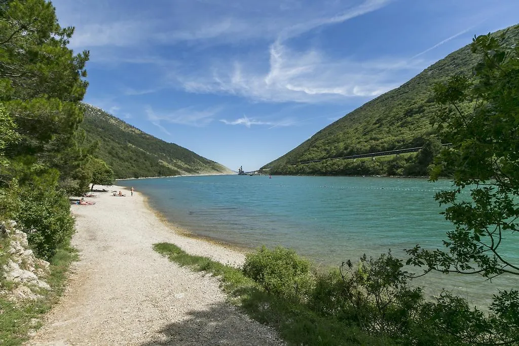 Holiday home Haus In Istrien Direkt Am Meer Plomin Croatia